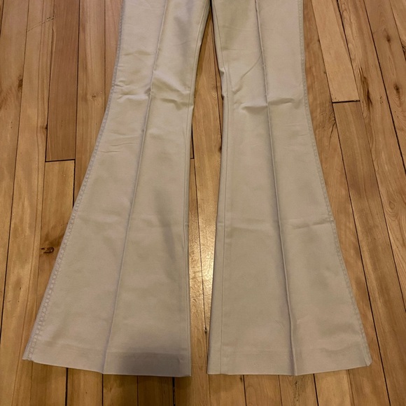 Marciano Women’s Flare Beige Pants Size 2 - Picture 4 of 4